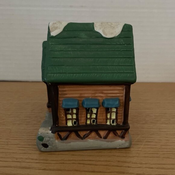 Vtg Cobblestone Corners Christmas Village 2 Story House Inn 2001 Painted Ceramic - Picture 3 of 9